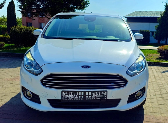 Ford S-Max cena 69999 przebieg: 196000, rok produkcji 2019 z Chojnice małe 596